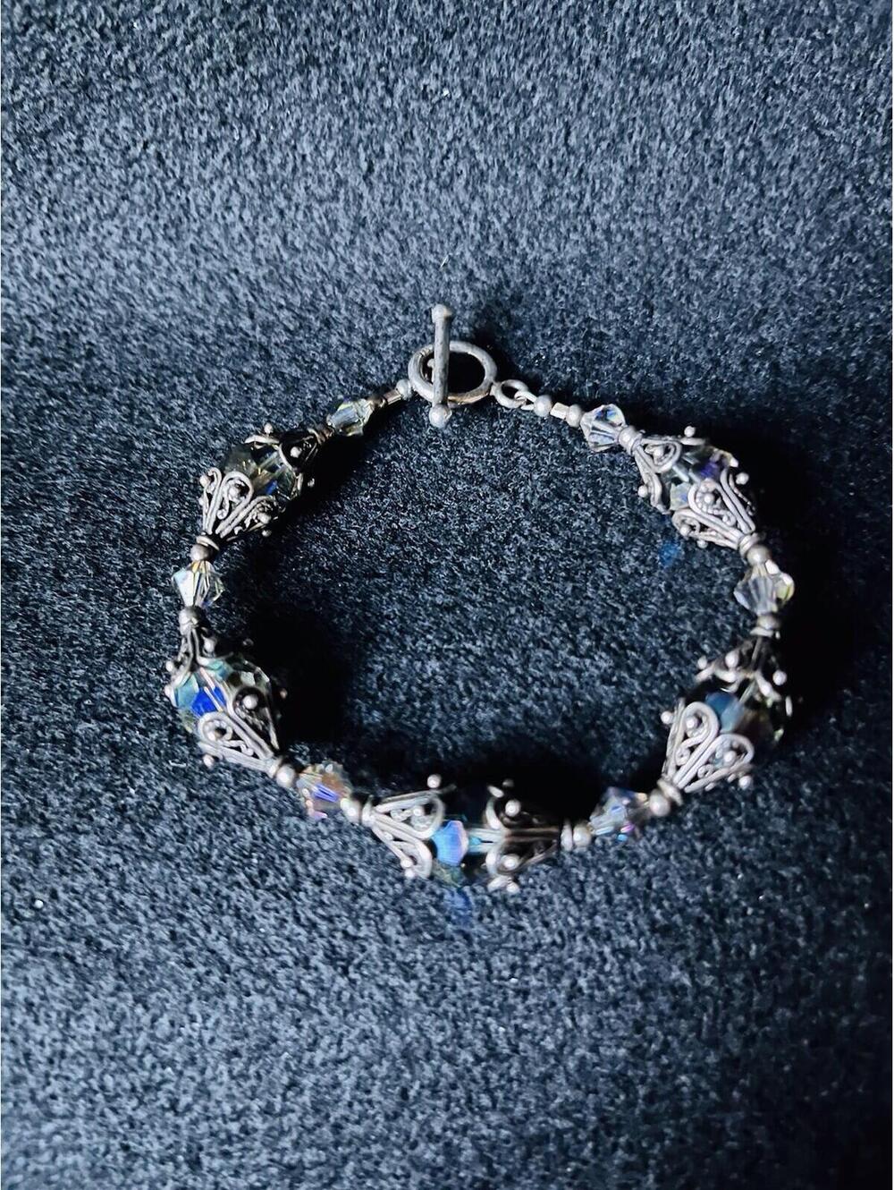 Vintage Sterling Silver & Blue Iridescent Australian Crystal Beaded Bracelet 8”